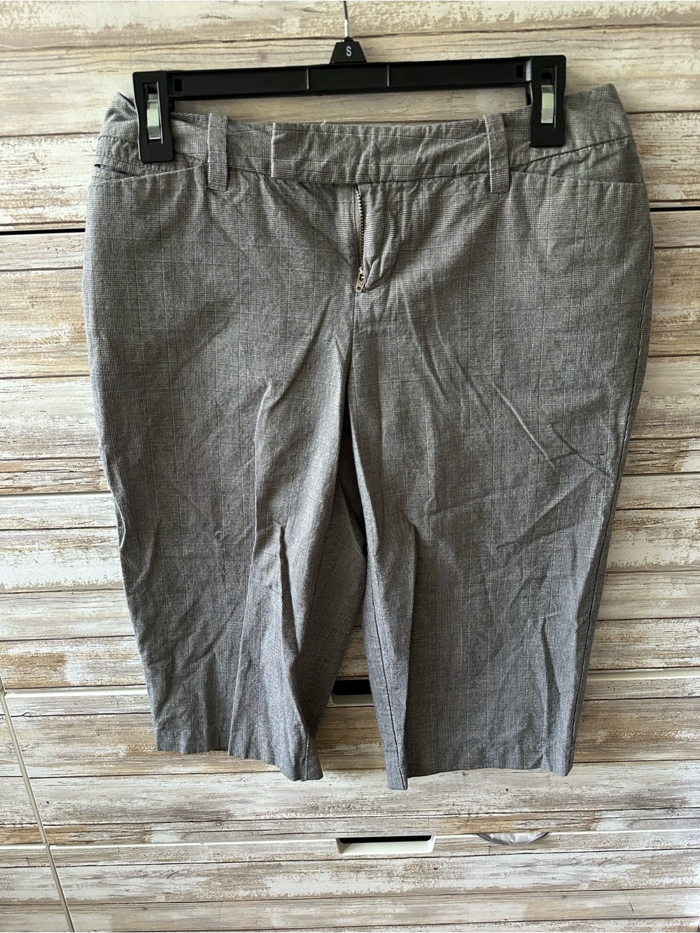 ✨ GAP Gray Glen Plaid Bermuda Shorts Size 2 Career Office Casual